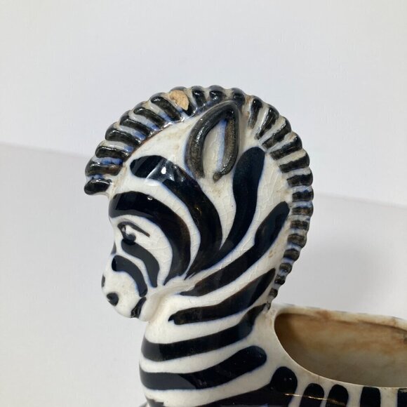 Vintage‎ MCM Porcelain Zebra Planter Made in Japan Black & White 5 x 6" Flaw - Picture 3 of 9